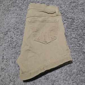 Hollister Khaki Low-Rise Shorts